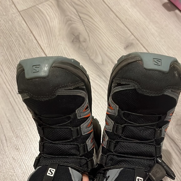 Salomon - youth hiking boots - Picture 7 of 8